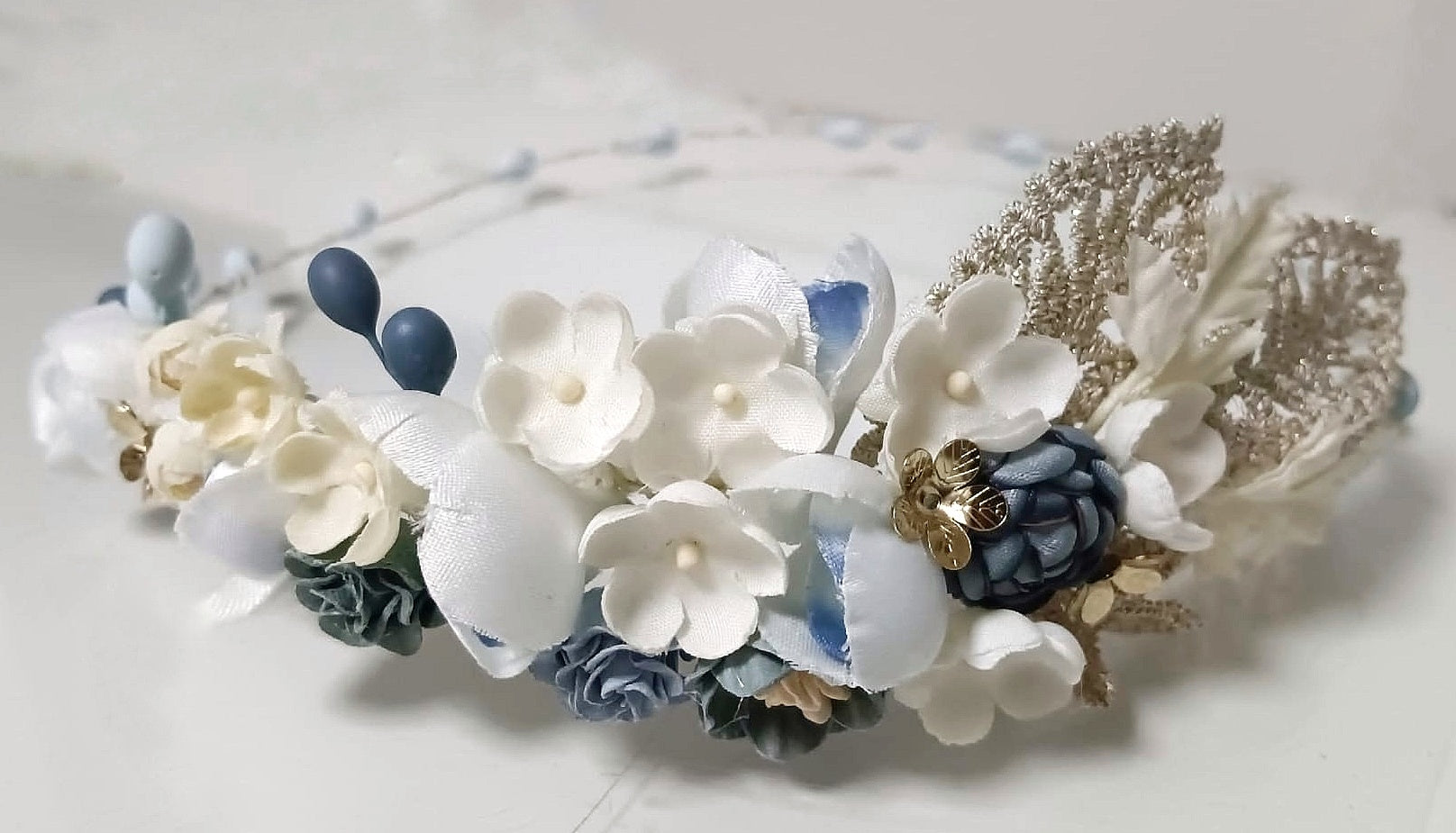 Corona porcelana y tela