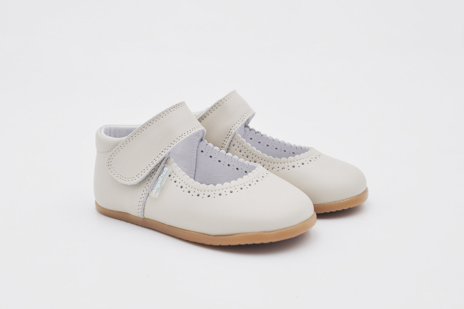 Mercedita blanco picado